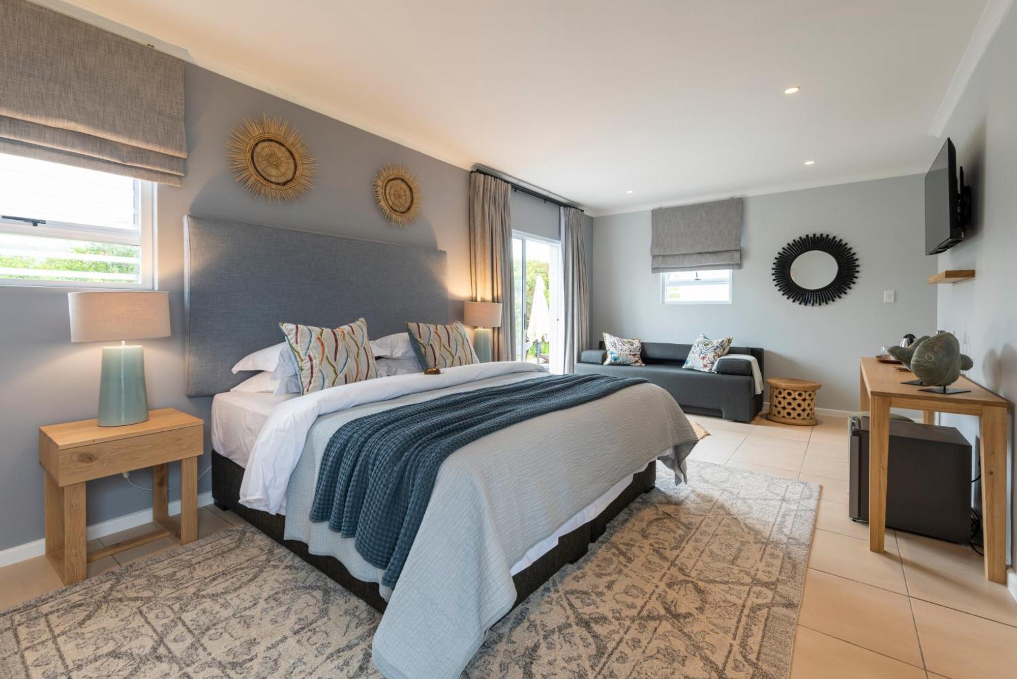 Mes Amis Beach Guest House Уилдернесс Экстерьер фото