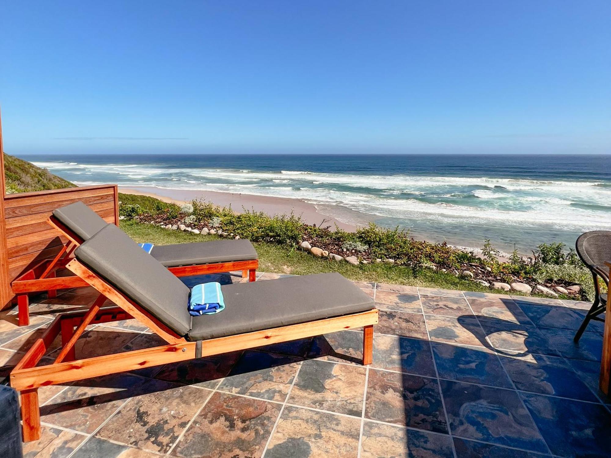 Mes Amis Beach Guest House Уилдернесс Экстерьер фото